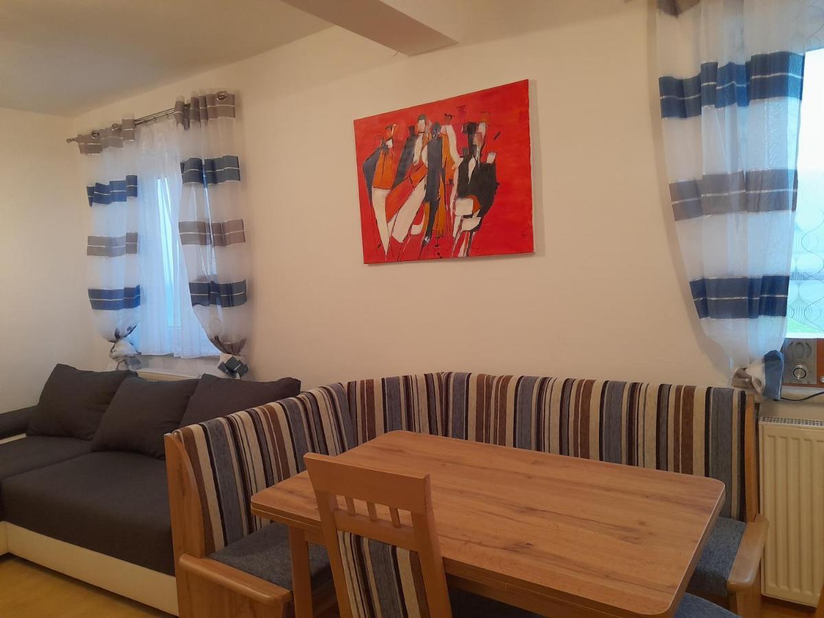 Готель Finihaus Bad Zell Екстер'єр фото